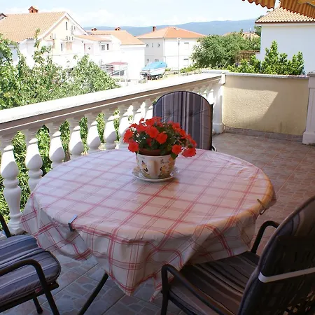 Apartments Nikola Krk Town Zewnętrze zdjęcie