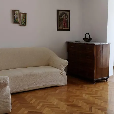 Apartments Nikola Krk Town Zewnętrze zdjęcie