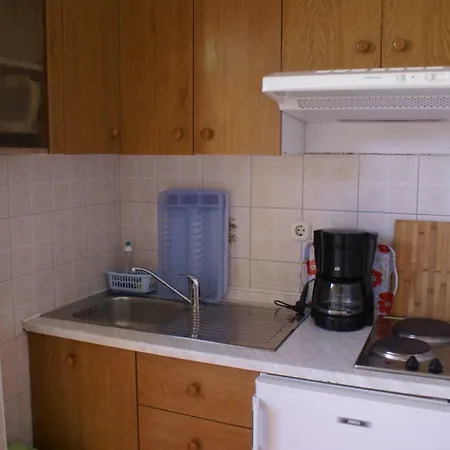 Apartments Nikola Krk Town Zewnętrze zdjęcie