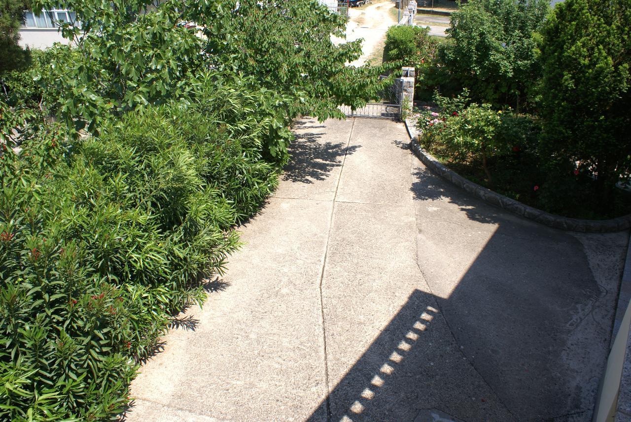 Apartment Nikola Krk Town